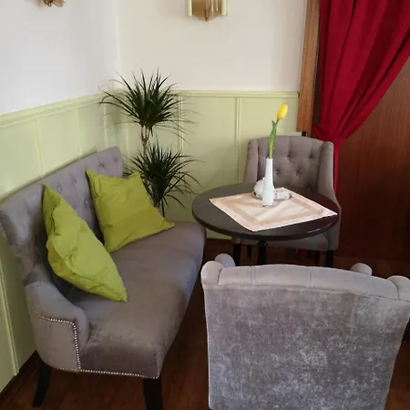 Goetze فندق شيسيل